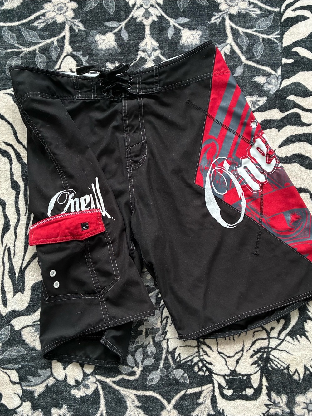 018 - VINTAGE 00s ONEILL SURF BOARD SHORTS SWIM TRUNKS